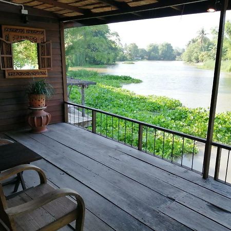 Rustic​ Charm​ Suphan​ Ban Tha Pong Екстер'єр фото
