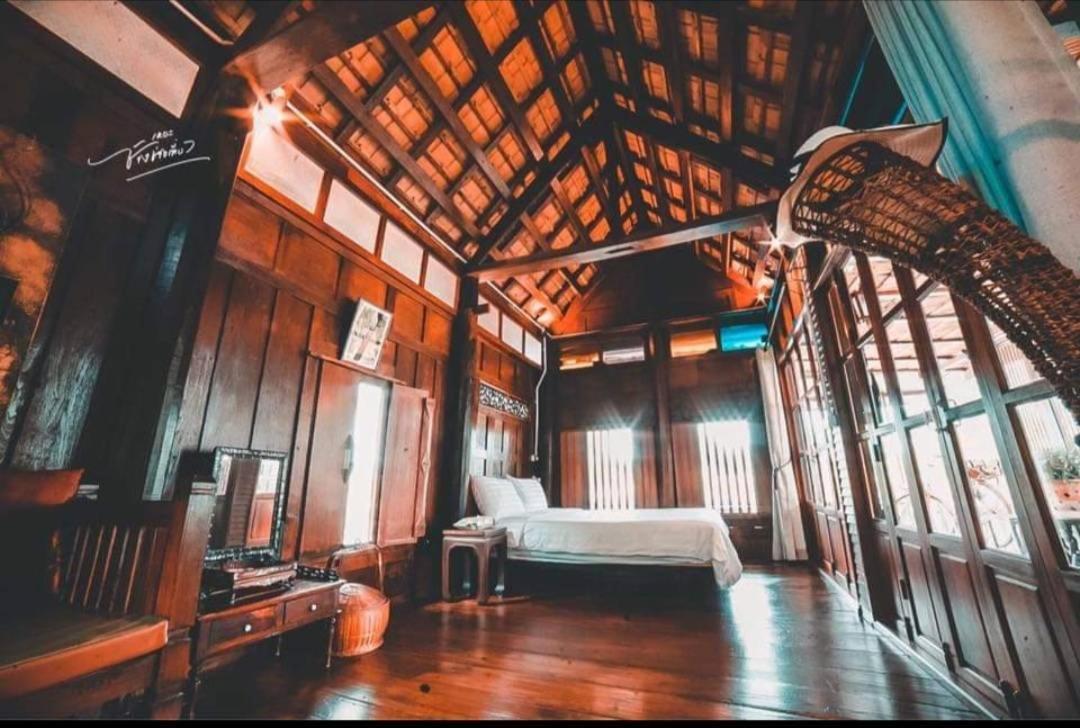 Rustic​ Charm​ Suphan​ Ban Tha Pong Екстер'єр фото