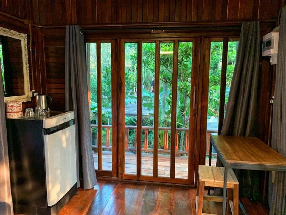 Rustic​ Charm​ Suphan​ Ban Tha Pong Екстер'єр фото