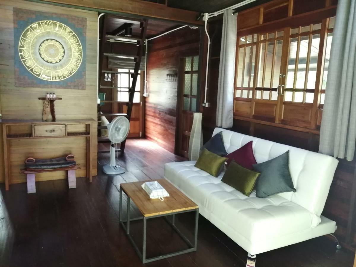 Rustic​ Charm​ Suphan​ Ban Tha Pong Екстер'єр фото