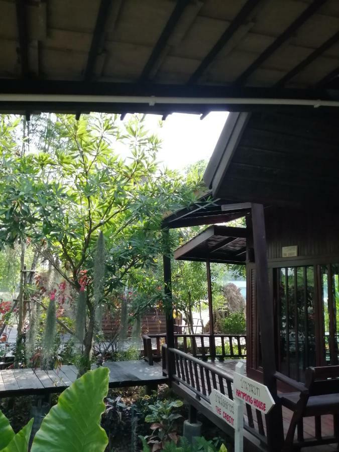 Rustic​ Charm​ Suphan​ Ban Tha Pong Екстер'єр фото